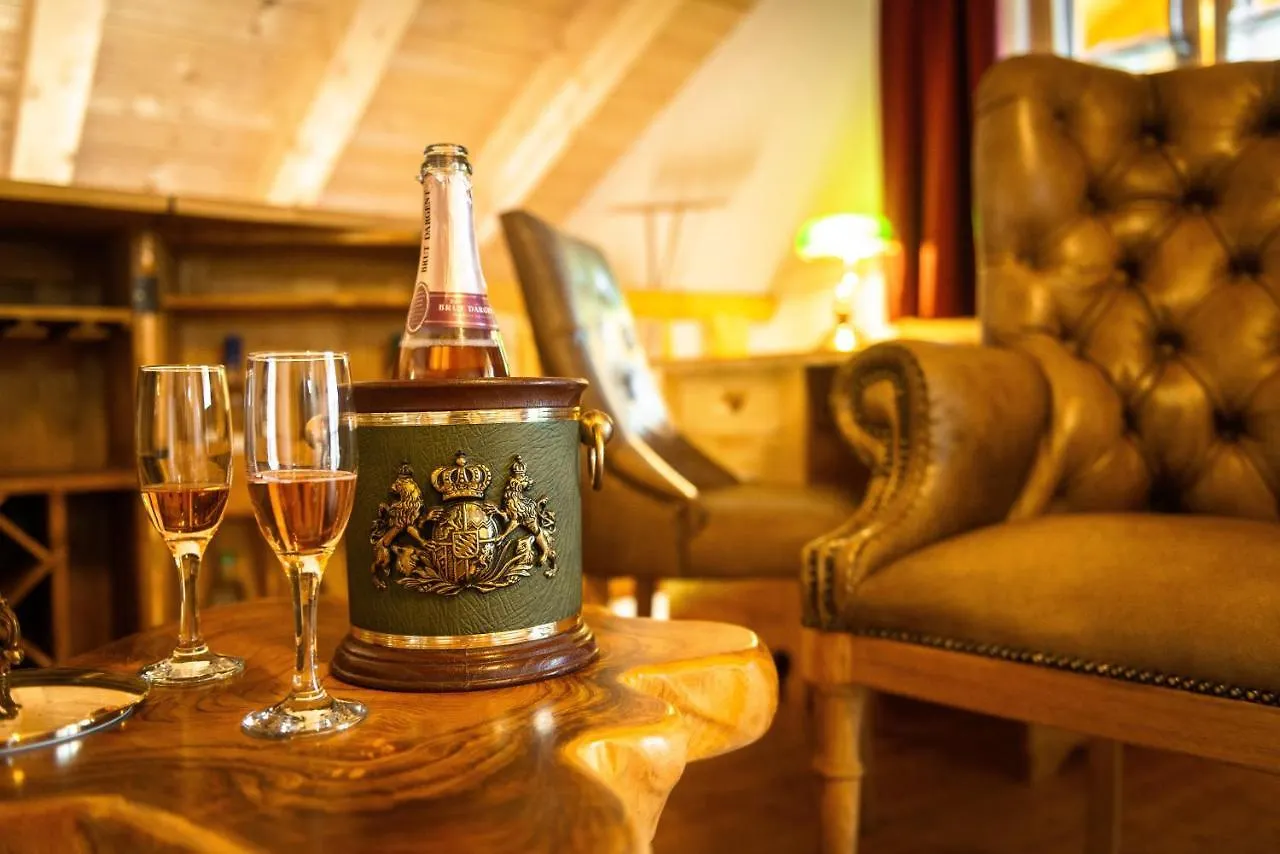 Alpenchalet St.Ulrich Krün アパート